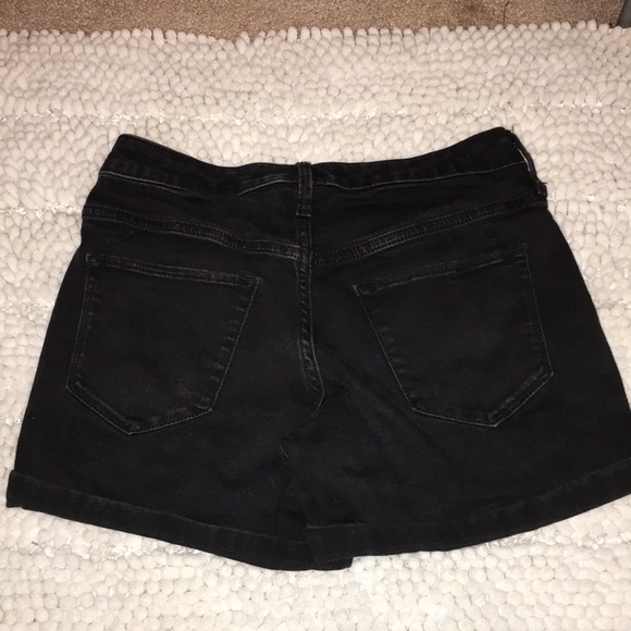Mossimo black denim shorts - Picture 2 of 3